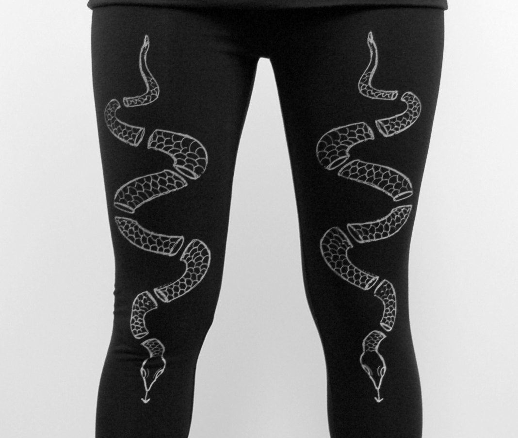 SERPENT_LEGGINGS_ZOOM